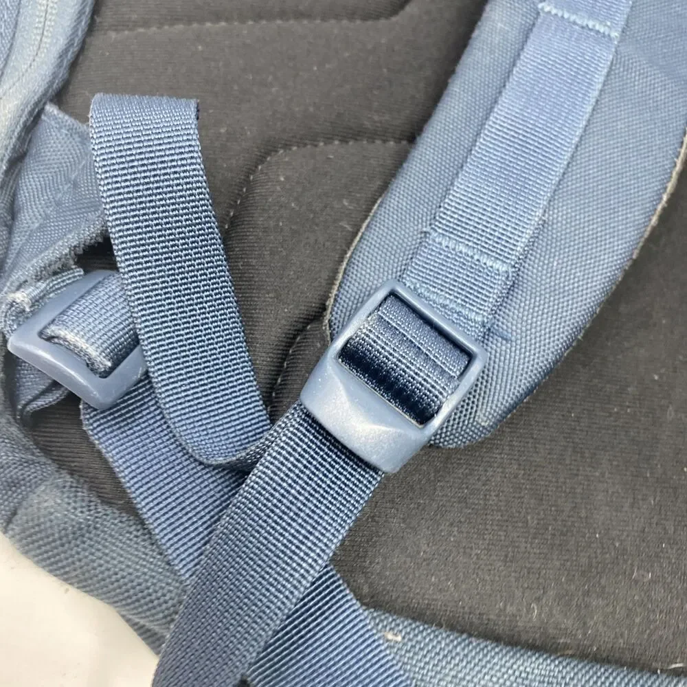 The North Face Mentor Backpack School Camping Hiking Bookbag Navy Blue